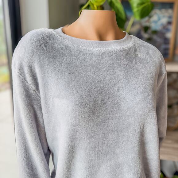 Fifth Sun, Gray Velour Comfy Cozy Sweatshirt/Pajama Top w/ Drawstring, Small - Picture 5 of 9